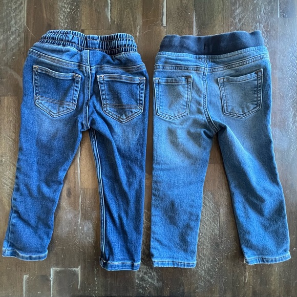Set of 2 little boys Toddler Jeans 2T and 3T - Picture 2 of 4